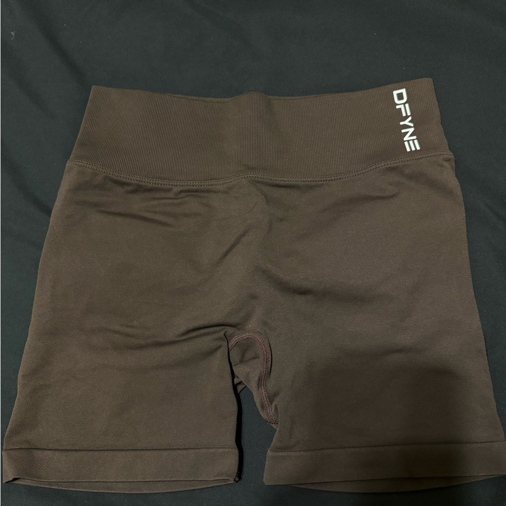 DFYNE Dynamic Shorts 4.5”